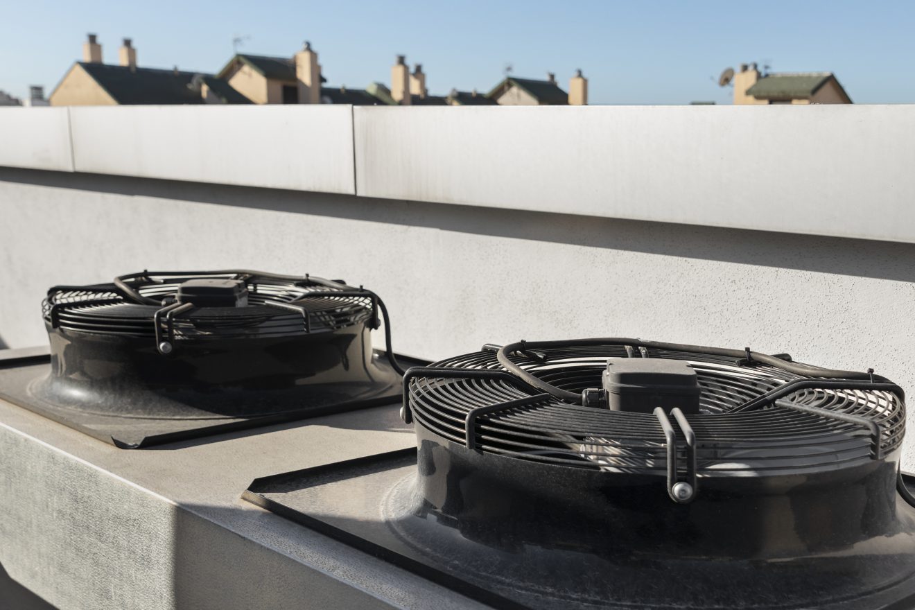ventilateurs de refroidissement industriel en toiture pour installation thermique